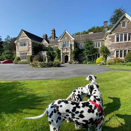 ホテル Lewtrenchard Manor エクステリア 写真