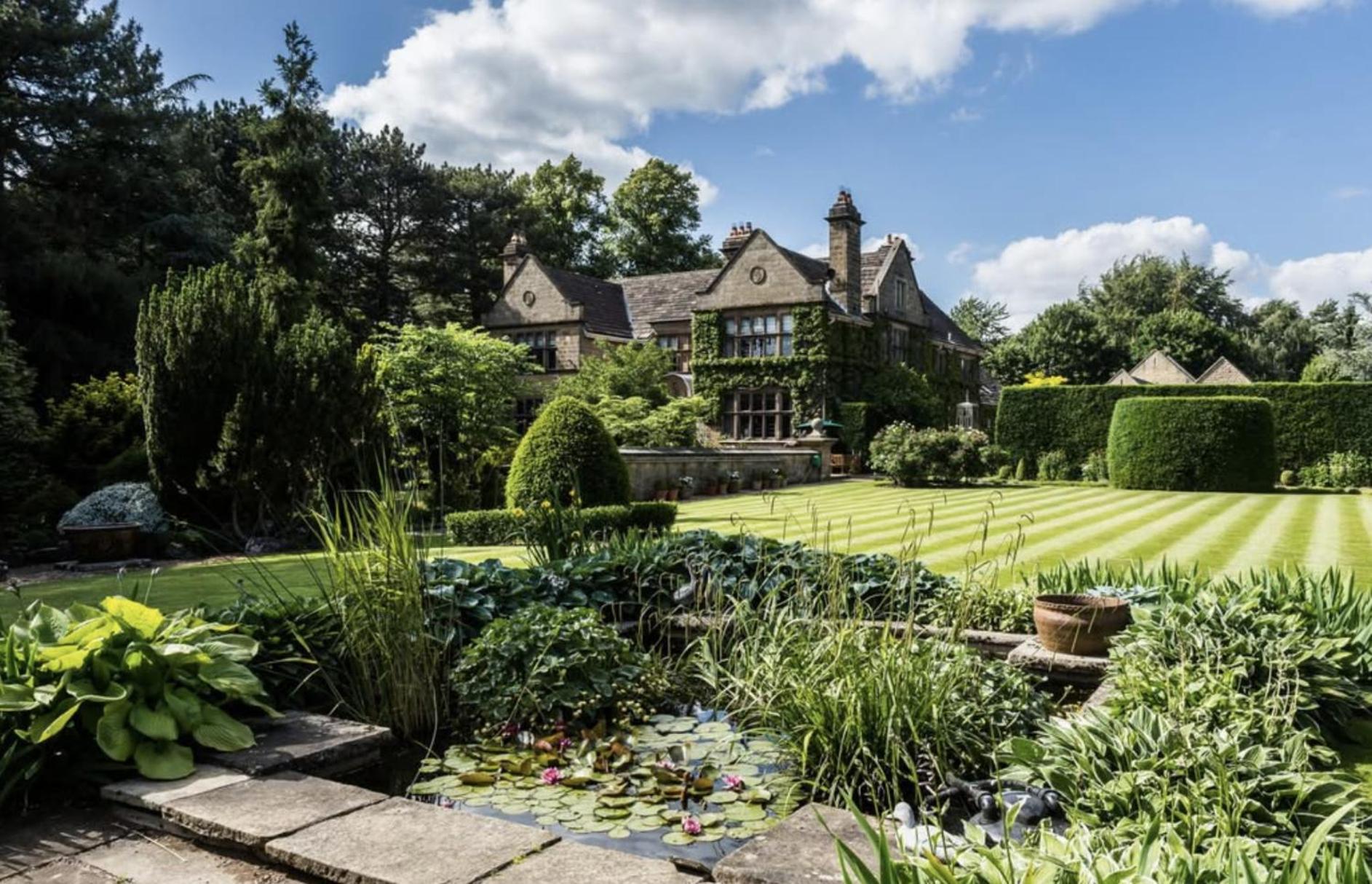 ホテル Lewtrenchard Manor エクステリア 写真