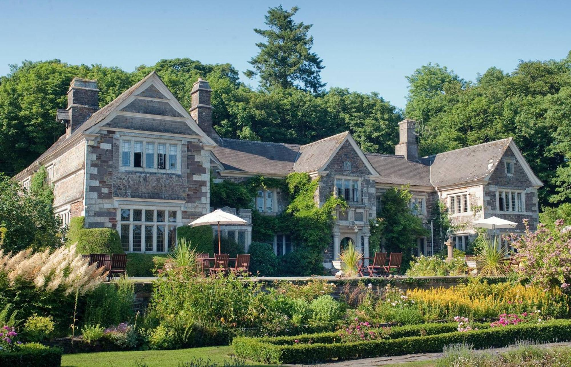 ホテル Lewtrenchard Manor エクステリア 写真